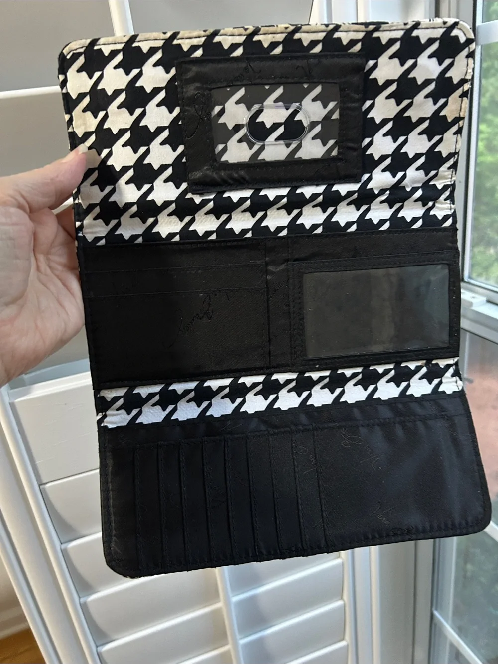 Vera Bradley Black White Gray Quilted Wallet